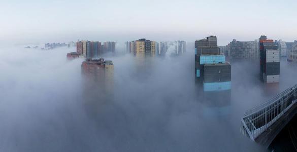 网友在北京拍摄的雾霾景观