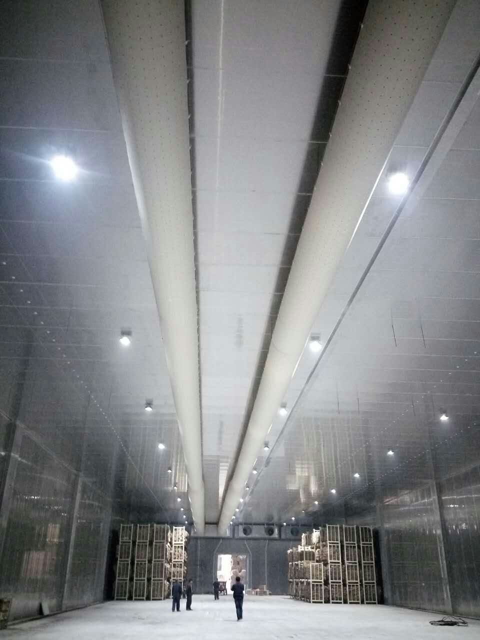 隆丰冷库安装效果图